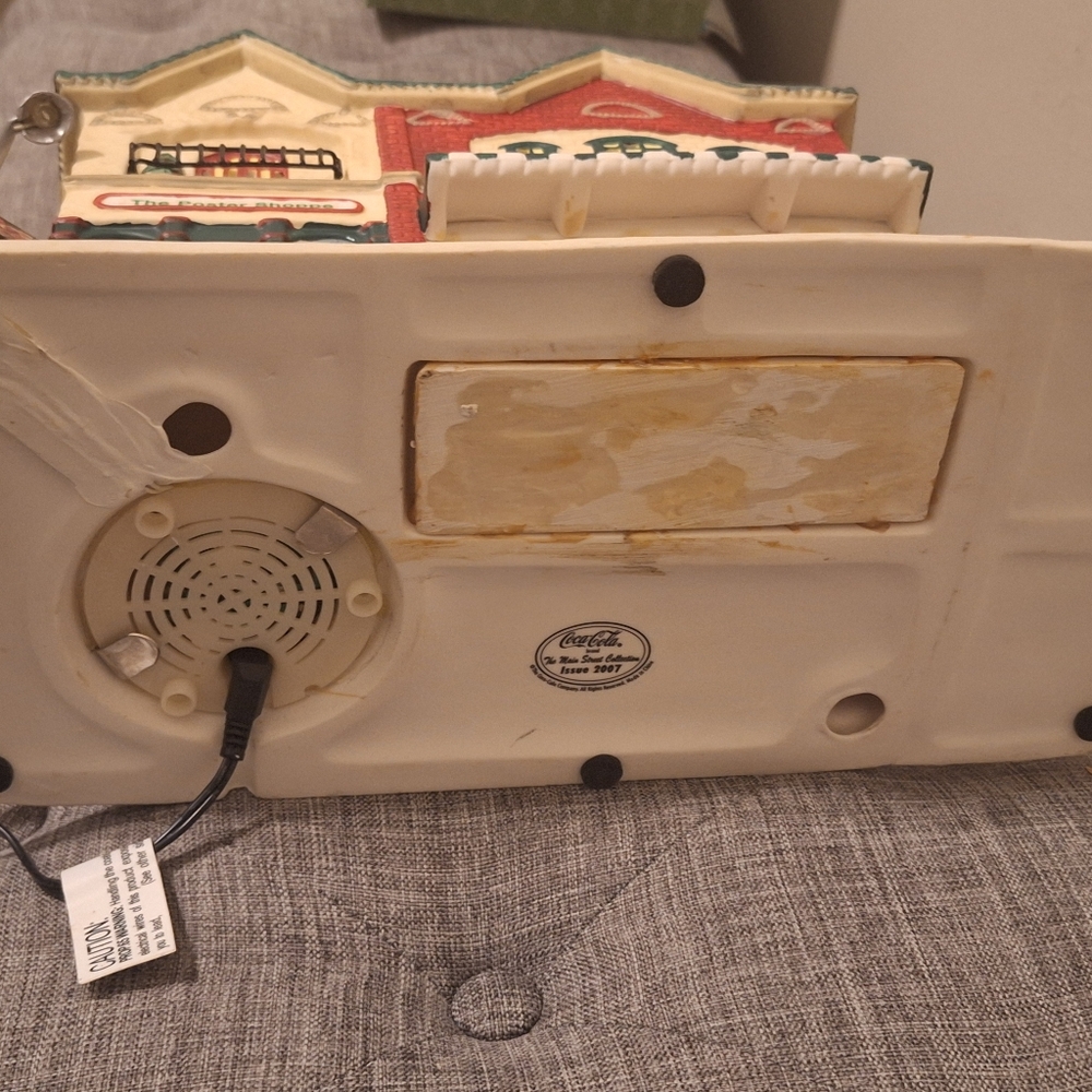 Collectibles - Picture 8 of 9